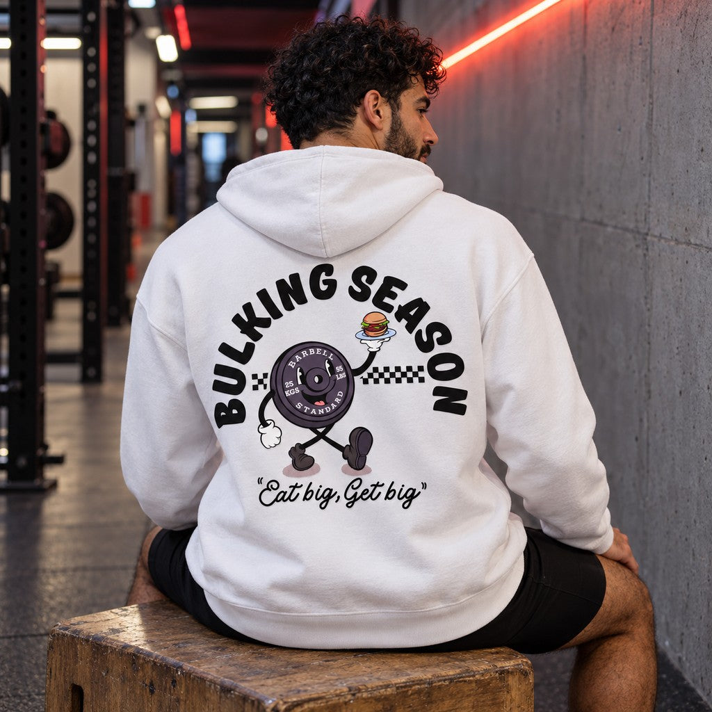 Bulking Season – Heavy Oversized Hoodie in Weiß, am Model, Rückansicht | Heavy Mind