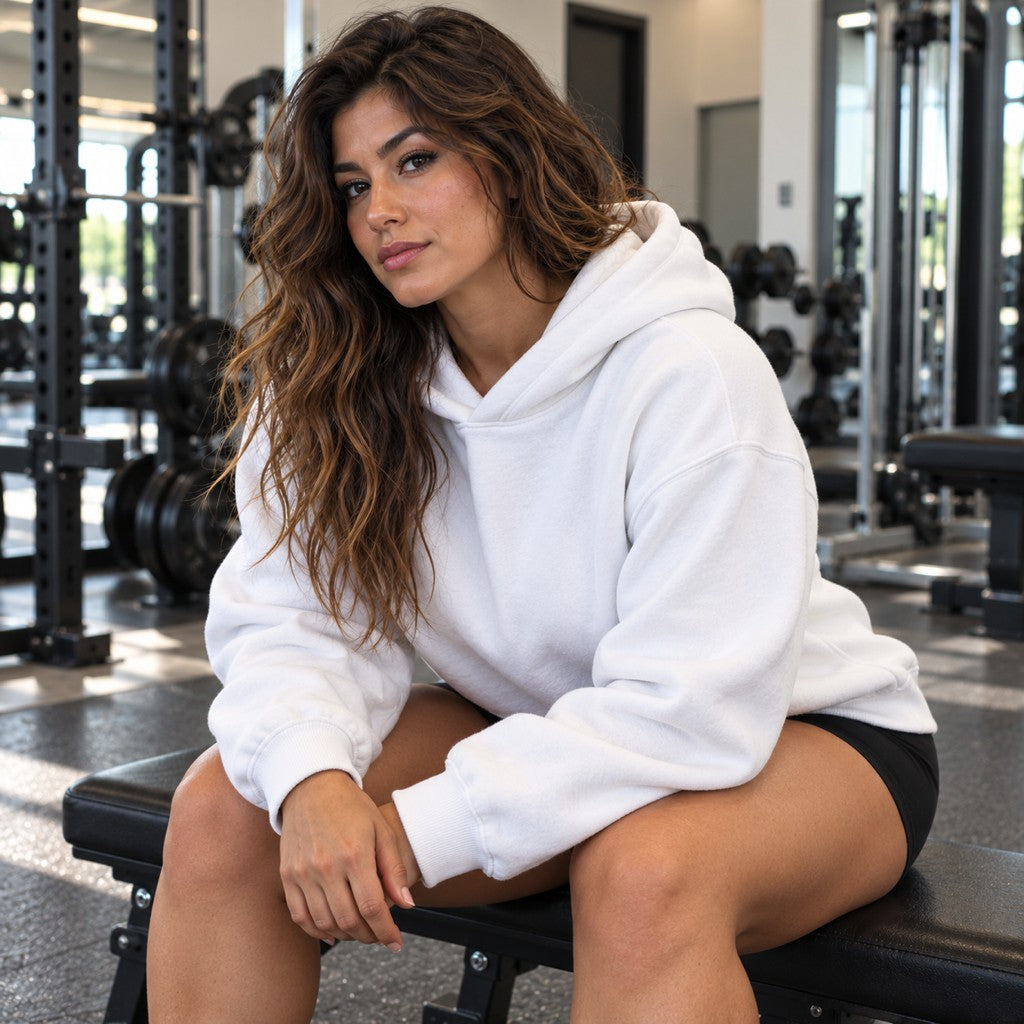 Forgive Me, I Skipped Legs – Heavy Oversized Hoodie in Weiß, am Model, Vorderansicht | Heavy Mind