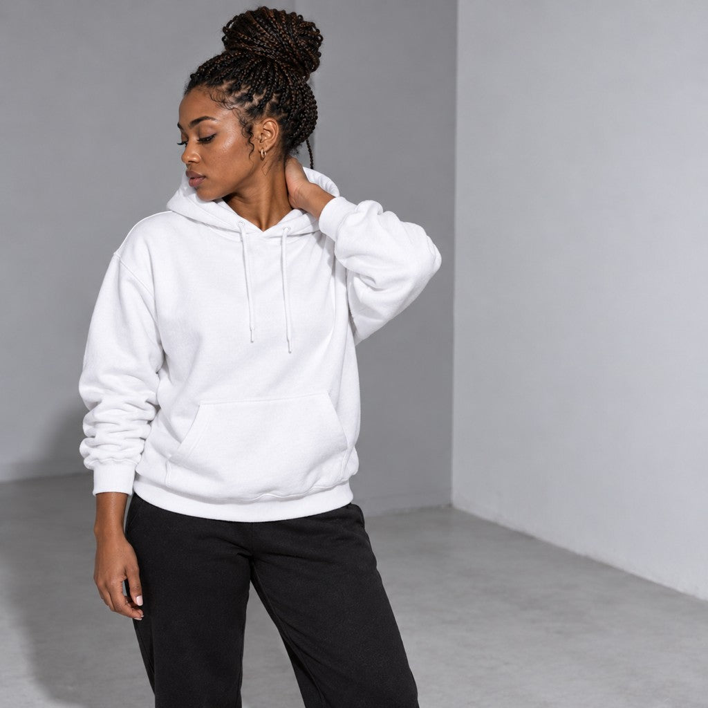 New Day, Same Shit, More Weight – Heavy Oversized Hoodie in Weiß, am Model, Vorderansicht | Heavy Mind